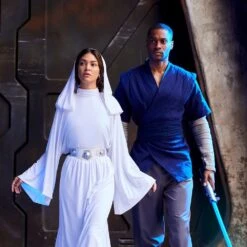 Disney Saber Trainer Tunic For Adults – Star Wars 11 Disney Saber Trainer Tunic For Adults – Star Wars -Disney Shop 5500107010086 5